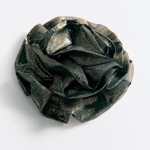 Zara silver black silk blend floral brooch NWT - Picture 1 of 6